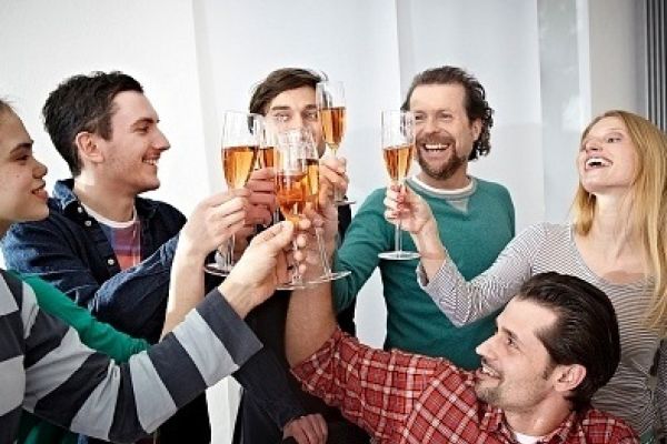 Calcule o número de pessoas que você quer convidar para o seu evento