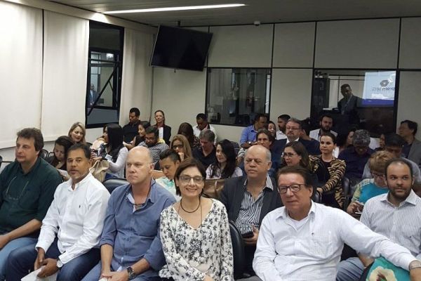 Sindiprom-MG realiza encontro na Câmara Municipal de Belo Horizonte
