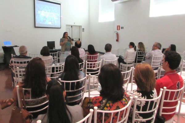 Workshop focado em dicas para o setor comercial e marketing